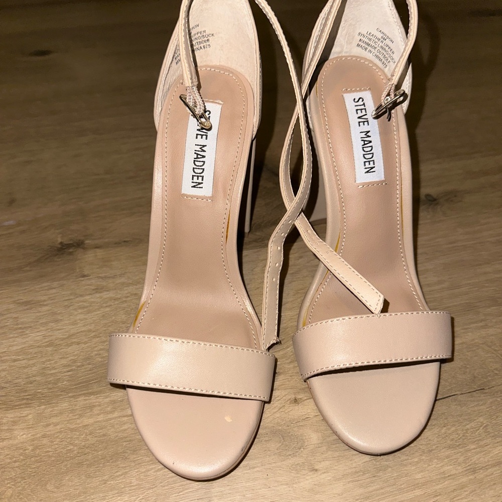 Steve Madden Nude Heels